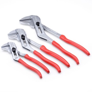Bilateral Wrenches